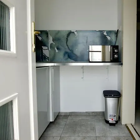 Standard By Hi5- Szofia Street Apartment *